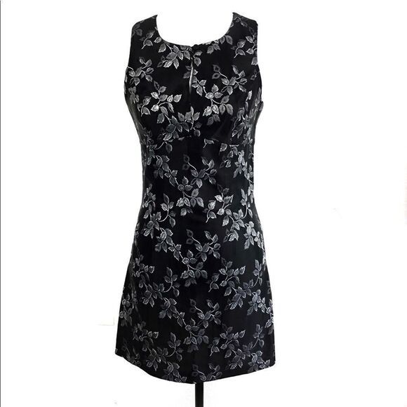 XOXO A-Line Dress Black Leaf Print Size 7 JR GUC - Picture 1 of 8